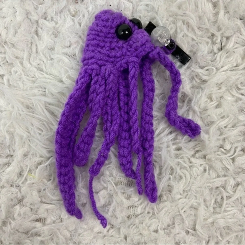 Purple Knit spider Halloween hair clip